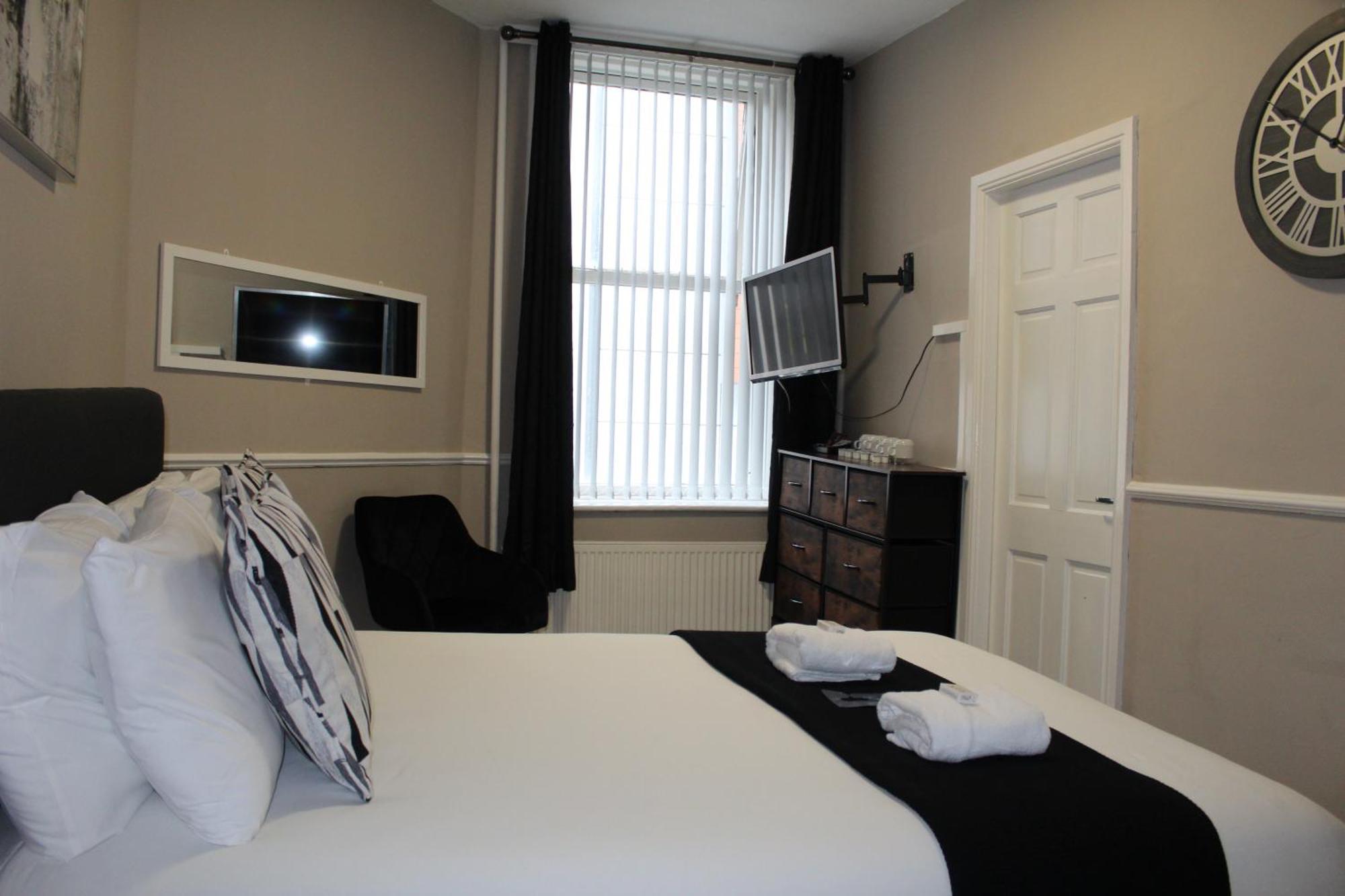 Mitre Hotel Manchester City Centre Exterior foto